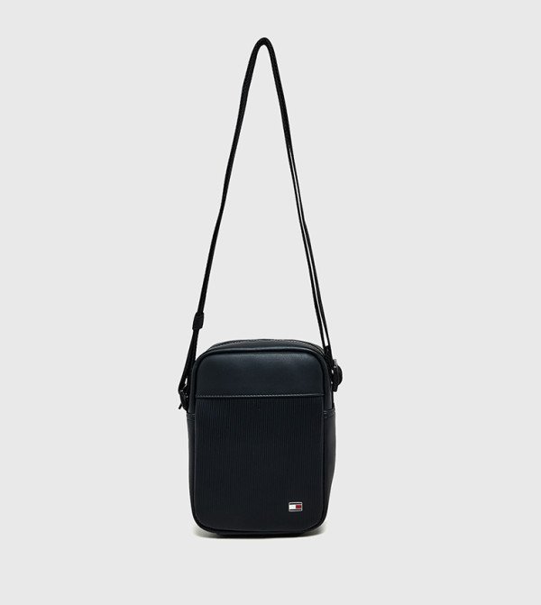 تومي هيلفيغر  حقائب - أسود Cross Body & Sling Bags