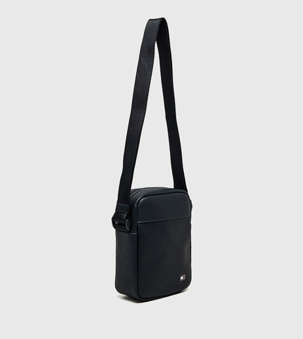تومي هيلفيغر  حقائب - أسود Cross Body & Sling Bags
