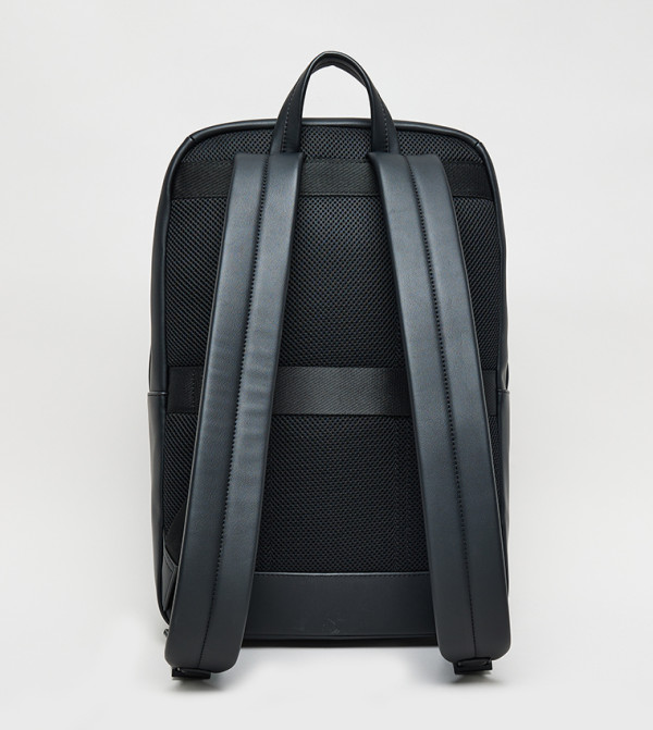 Tommy Hilfiger  Bags - Black undefined