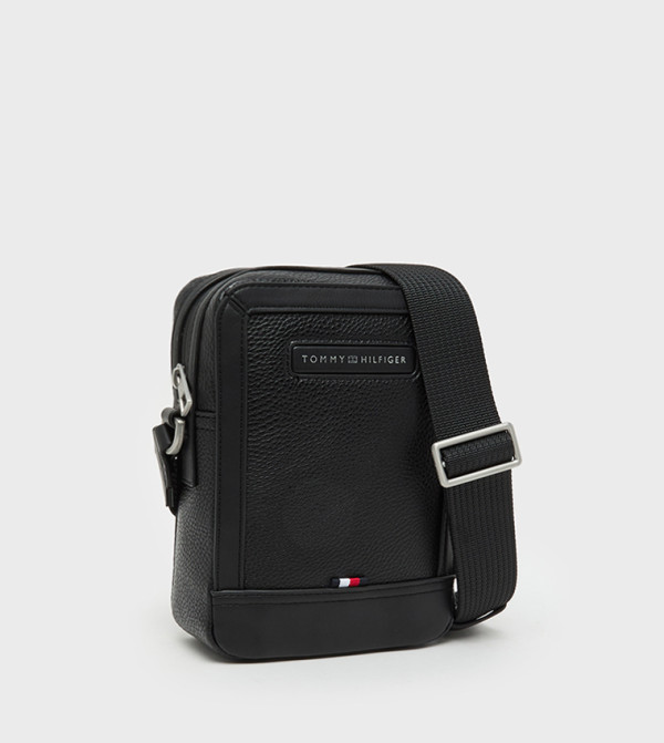 Tommy Hilfiger  Cross Body & Sling Bags - BLACK Non Leather Belts