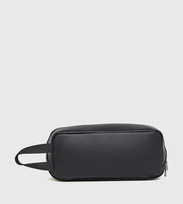 تومي هيلفيغر تومي هيلفيغر - أسود حقائب مستلزمات شخصية