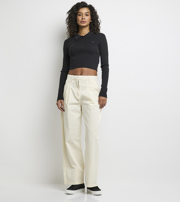 Tommy Jeans  Sweaters & Cardigans - Black Round Neck Sweaters