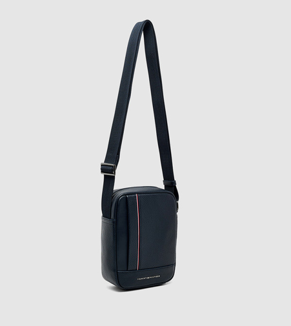 تومي هيلفيغر حقائب يد - كحلي Cross Body & Sling Bags