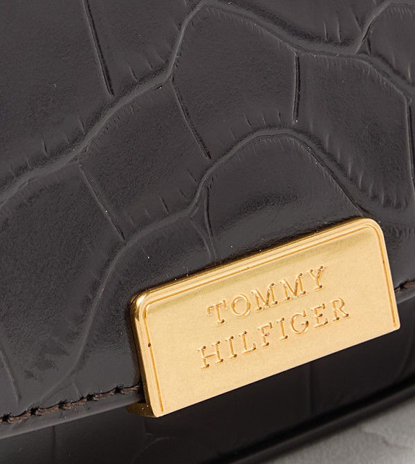 Tommy Hilfiger Tommy Hilfiger - Brown Shoulder bags