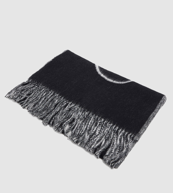 Tommy Hilfiger  Scarves - Black Blanket Scarves