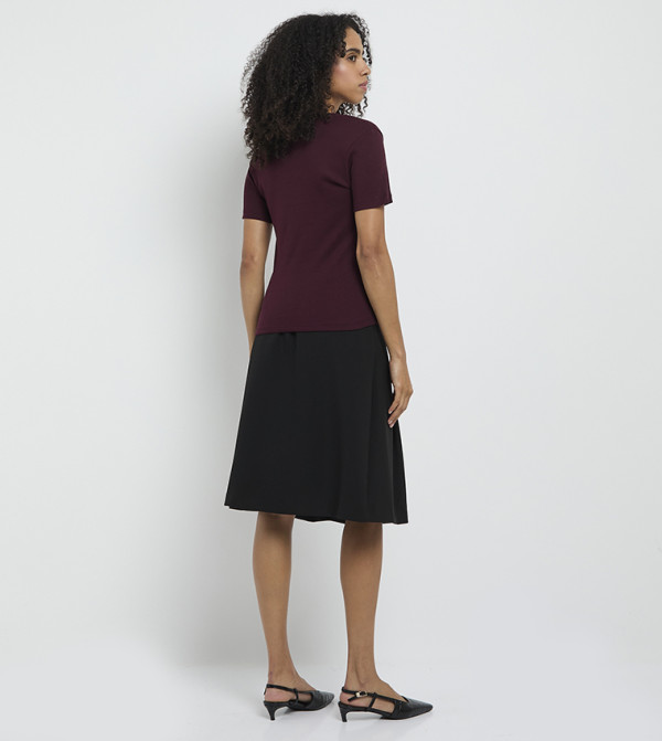 تومي هيلفيغر  تيشيرتات  كم قصير  - بورغندي Short Sleeve T-Shirts