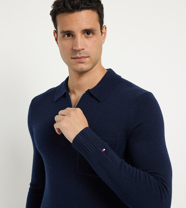تومي هيلفيغر  سترات و كارديغانات  - كحلي Sweaters