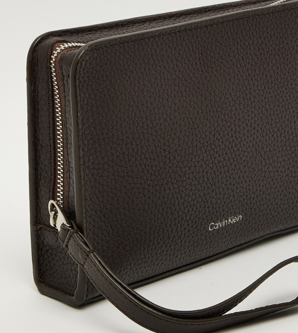Calvin Klein Calvin Klein - Brown Toiletry bags