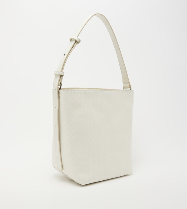 Calvin Klein  Bags - Off White Shoulder bags