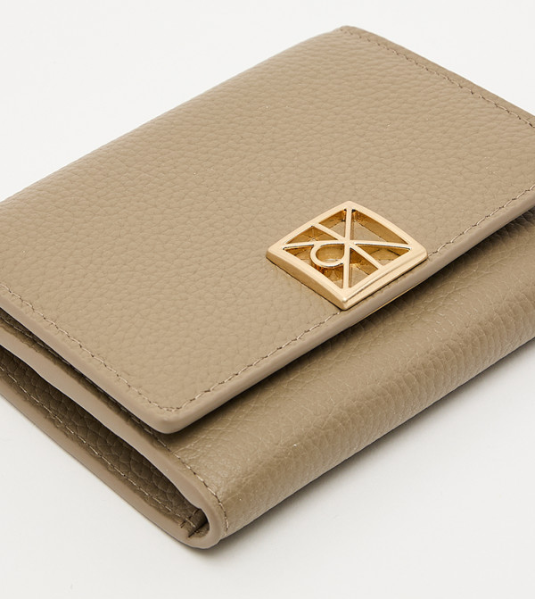 كالفين كلاين كالفين كلاين - رمادي داكن محافظ