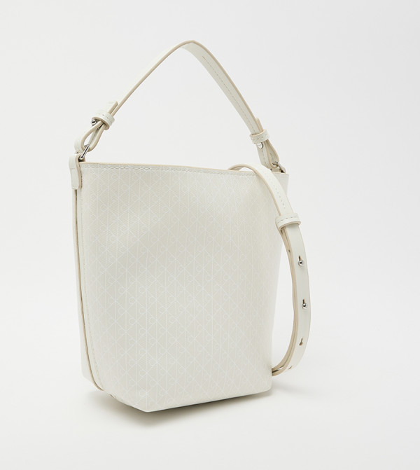 Calvin Klein  Bags - Off White Shoulder bags