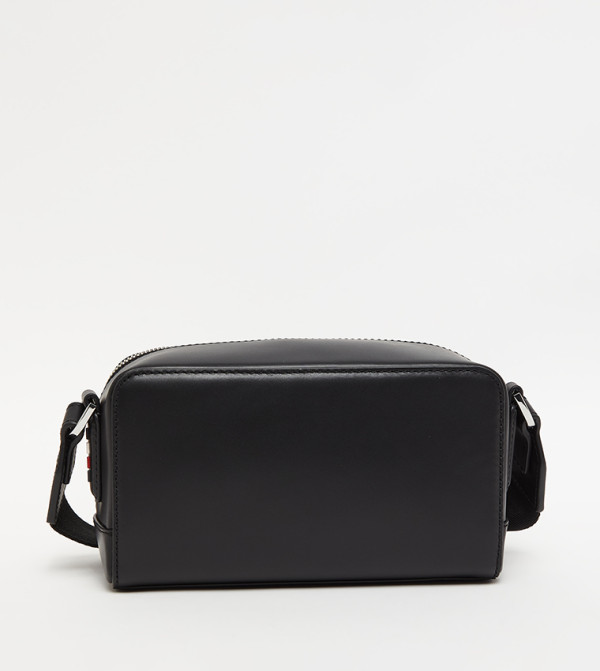 Tommy Hilfiger  Handbags - BLACK undefined