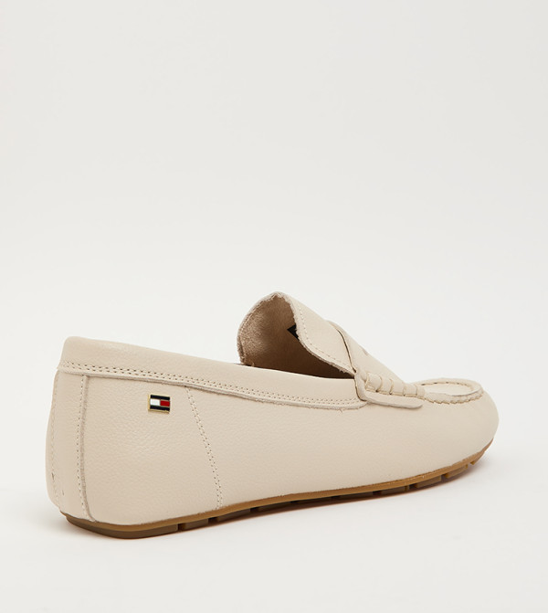 تومي هيلفيغر  أحذية لوفر - بيج undefined