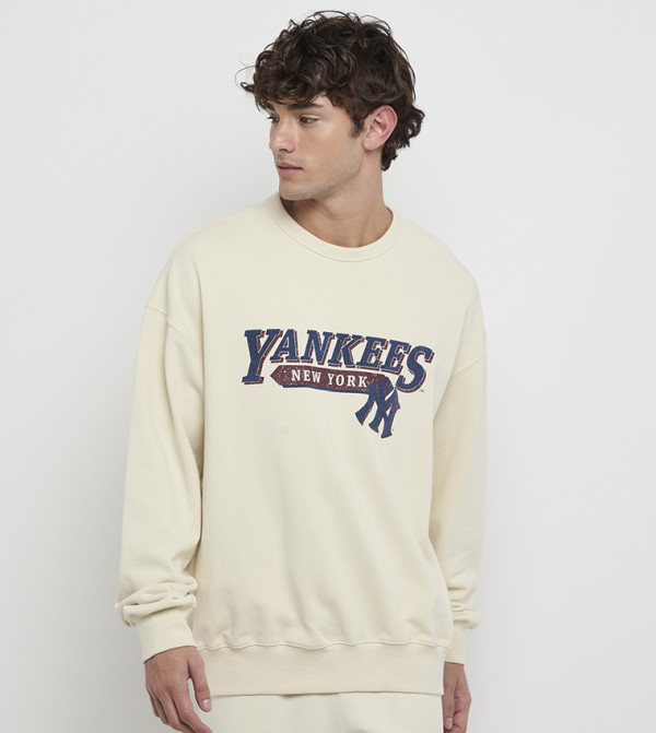 MLB  Hoodies & Sweatshirts - Cream Sweatshirts