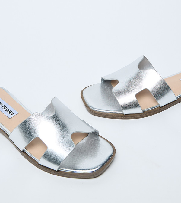 Steve Madden  - Silver Flat Sandals