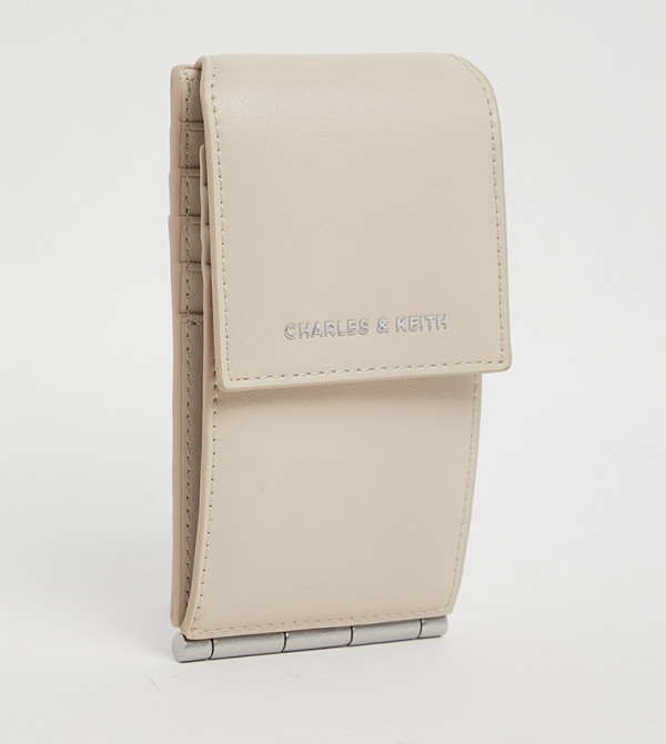 تشارلز آند كيث  حامل البطاقات - أوف وايت  حامل البطاقات