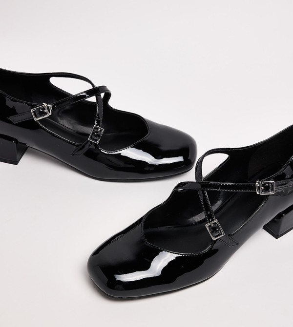 Charles & Keith Mary Janes - Black Mary Janes
