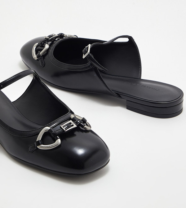 تشارلز آند كيث تشارلز آند كيث - أسود Casual Slip-ons