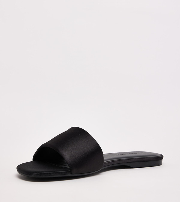 Charles & Keith  heatwave-ready-w - Black Flat Sandals