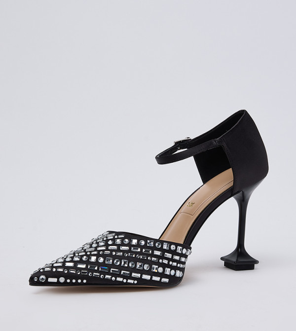 Charles & Keith Charles & Keith - Black Pumps