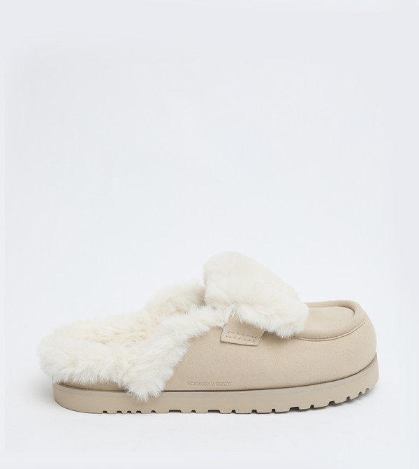 تشارلز آند كيث  Slip-Ons - بيج سهل الارتداء