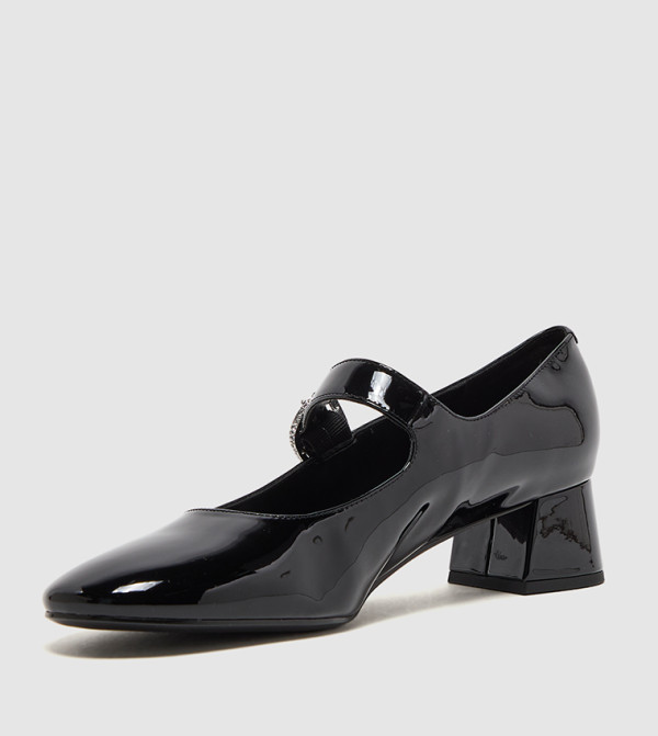 Charles & Keith Charles & Keith - Black Pumps