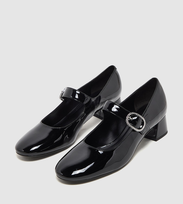 Charles & Keith Charles & Keith - Black Pumps
