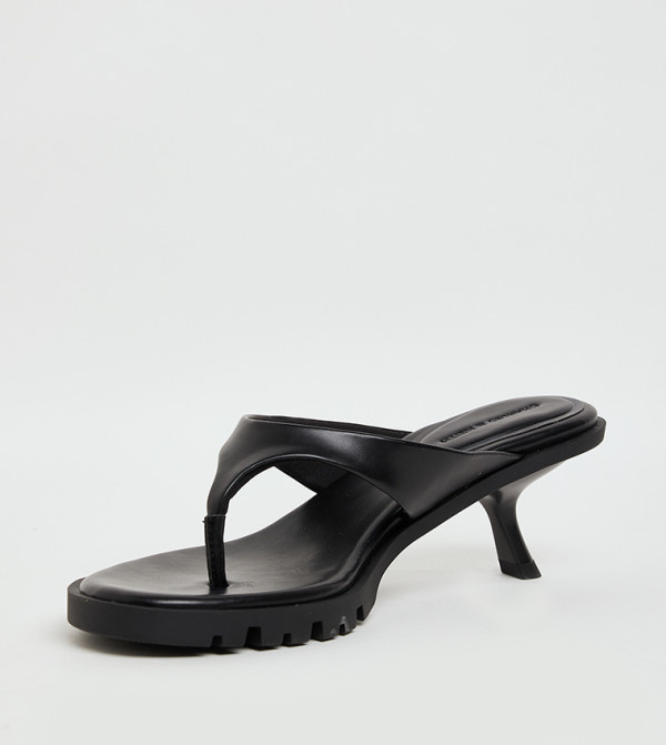 Charles & Keith Charles & Keith - Black Heels