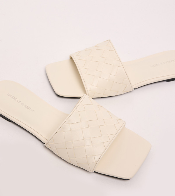 Charles & Keith Charles & Keith - Cream Flat Sandals