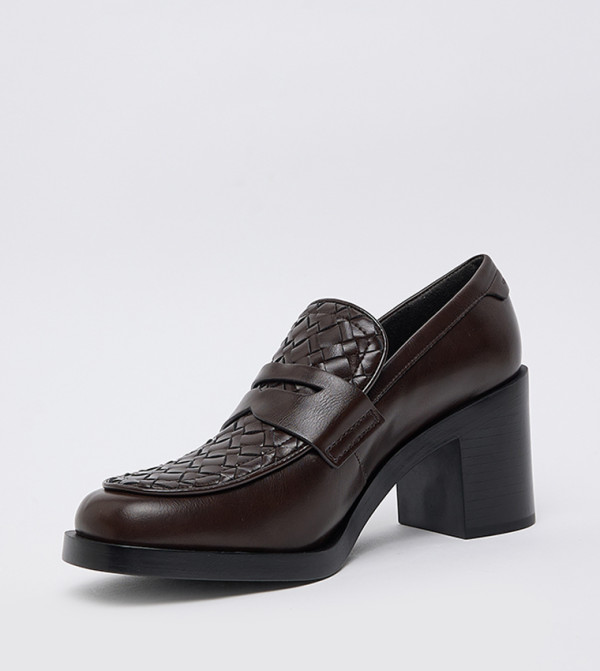 Charles & Keith Charles & Keith - Brown Pumps