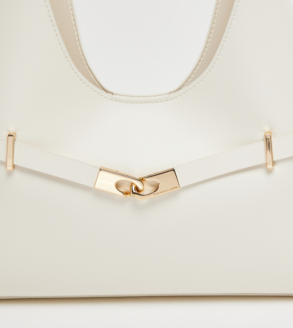 تشارلز آند كيث  حقائب هوبو  - كريمي  Hobo Bags