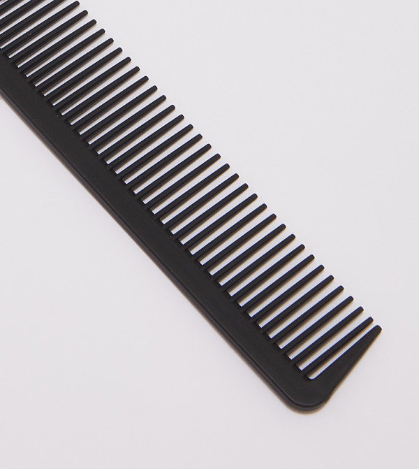 Ikonic Ikonic - Black BRUSH AND COMBS