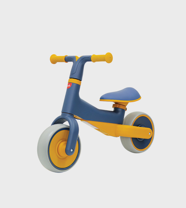 Moon  - Yellow Bikes & Scooters