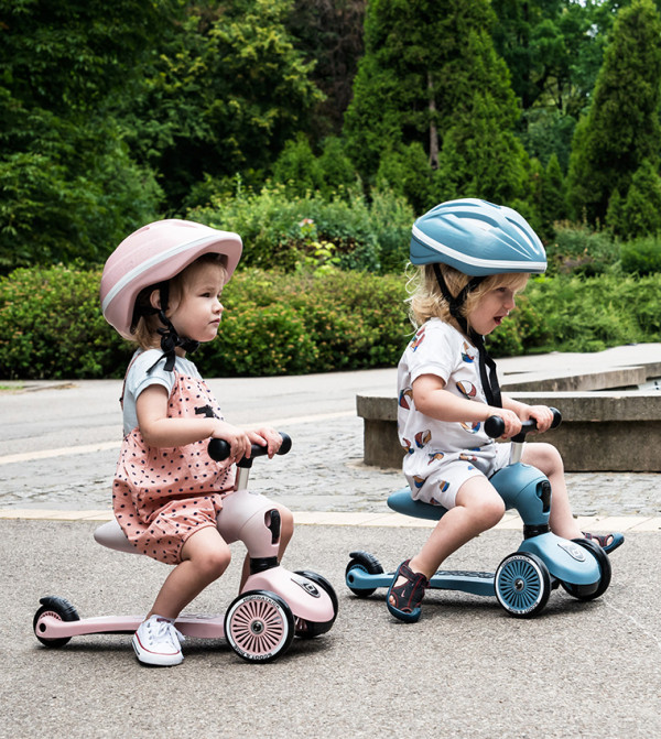 Scoot & Ride Scoot & Ride - Blue Ride-on, Skates & Carts