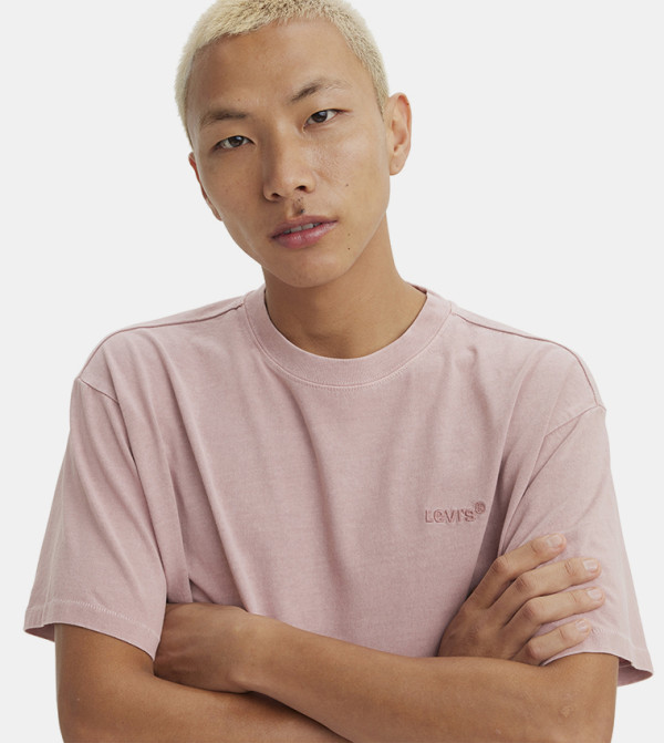ليفايز ملابس - وردي Round Neck T-Shirts