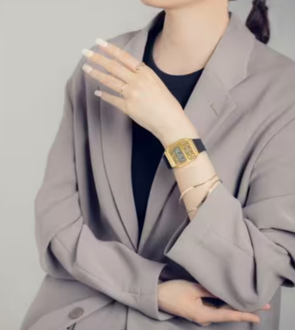 Casio Casio - Gold undefined