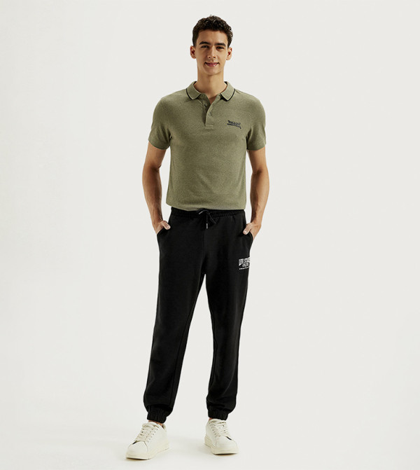 Levi's  Pants & Chinos - Black Joggers