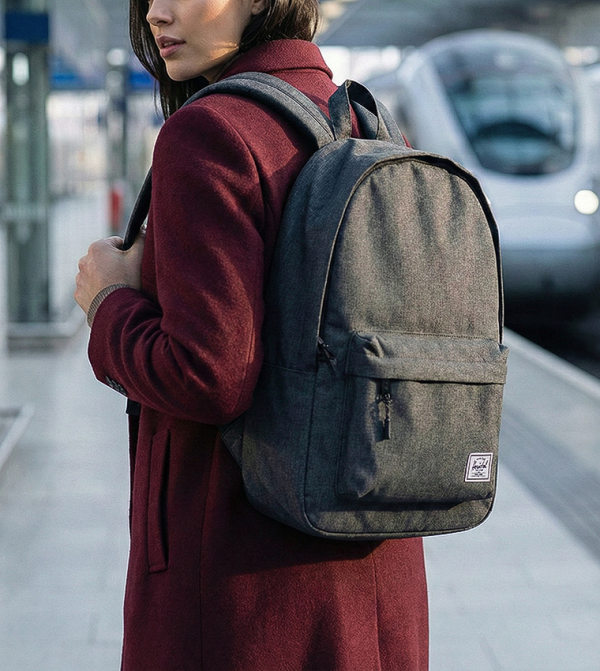 Herschel Travel Bags - Black Backpacks