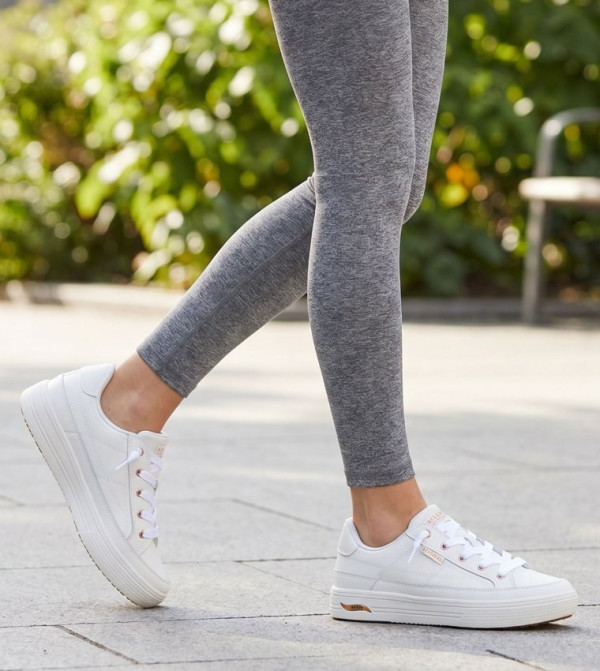 Skechers Skechers - White Low Top