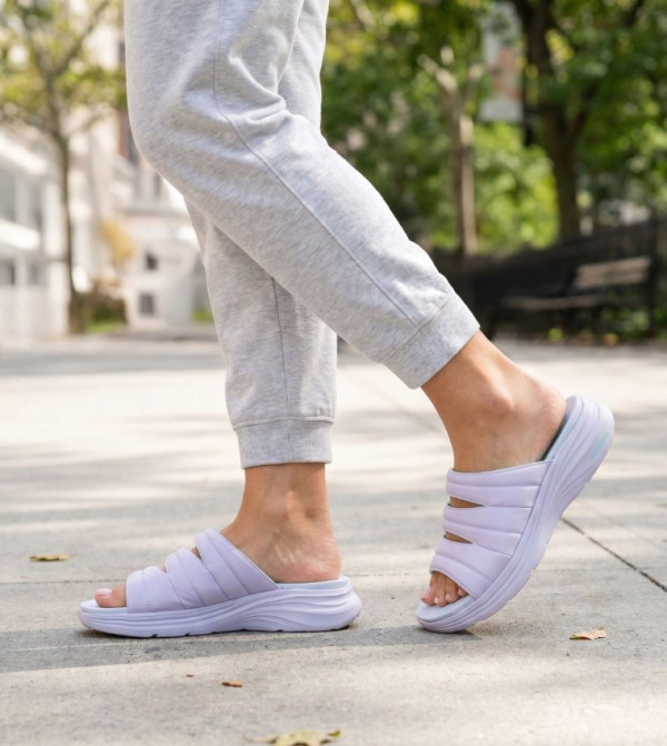 سكيتشرز  الصنادل المسطحة - بنفسجي  Flat Sandals