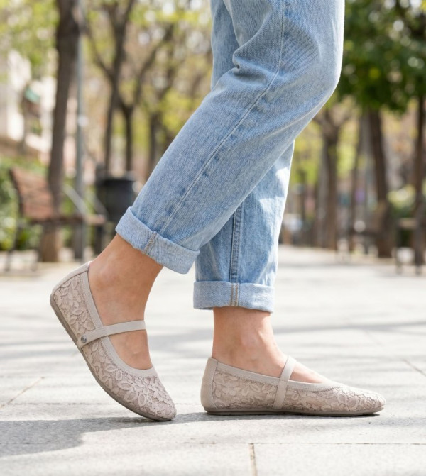 Skechers Skechers - Beige Mary Janes