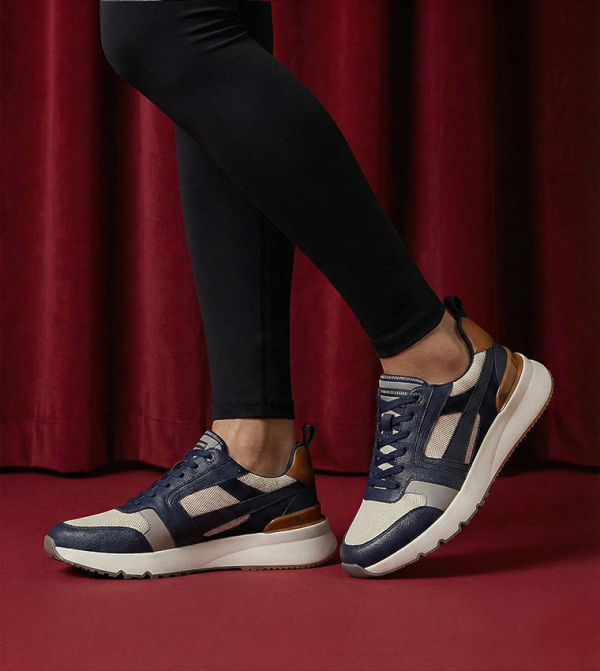 Steve Madden Steve Madden - Navy Low Top