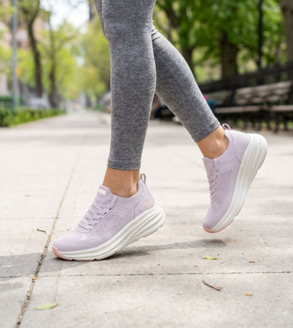 Skechers - Pink Low Top