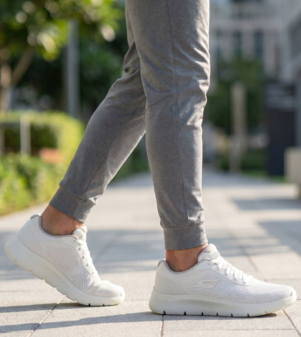 Skechers Skechers - Off White Walking Shoes