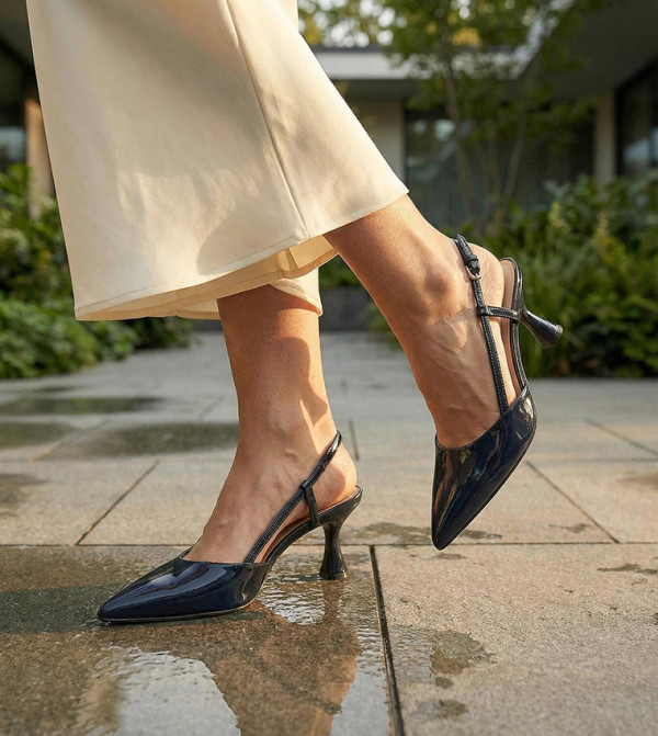 Nine West Nine West - Navy Heels