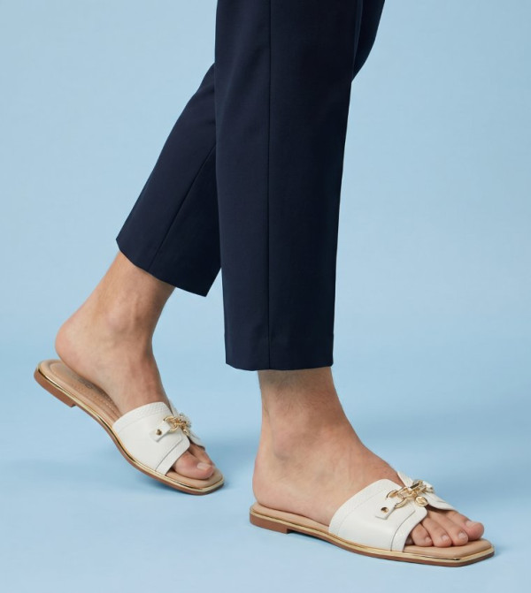 Aldo  pre-aldo-second-launch - White Flat Sandals