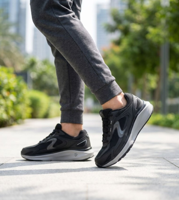Skechers Skechers - Black Walking Shoes
