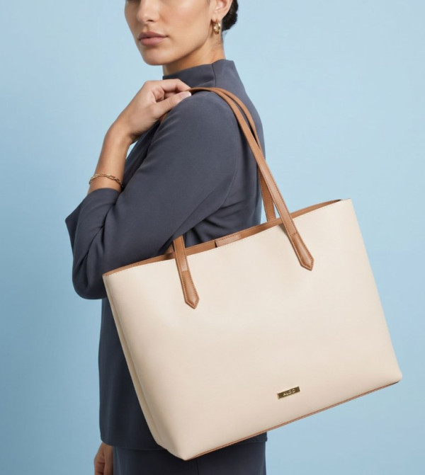 Aldo  ramadan - Peach Tote Bags
