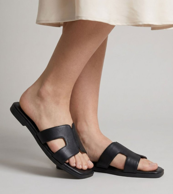 Call it Spring Shoes - Black Flat Sandals