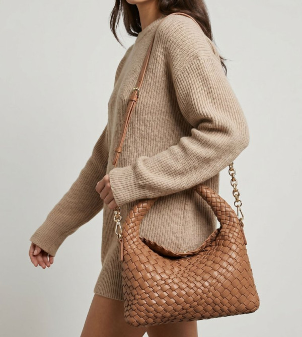 ديون لندن  حقائب هوبو  - بيج Hobo Bags